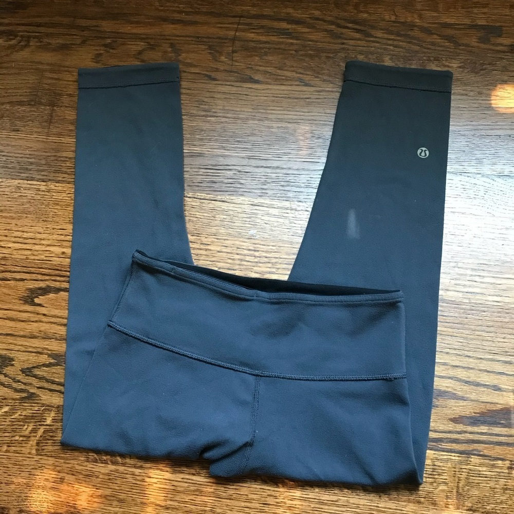 Lululemon reversible Capri leggings